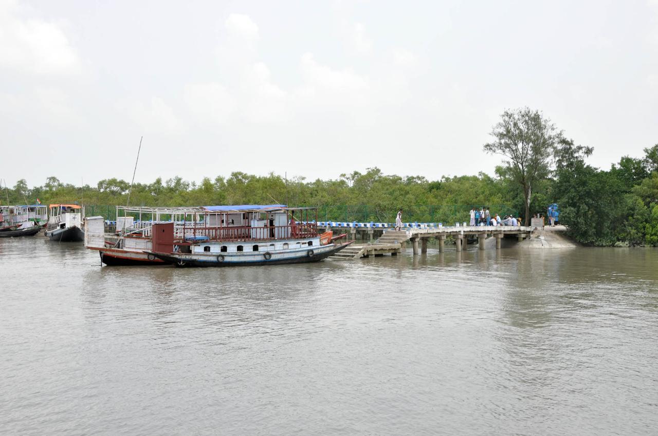 Royal Sundarban Wild Resort Jharkhali Ngoại thất bức ảnh